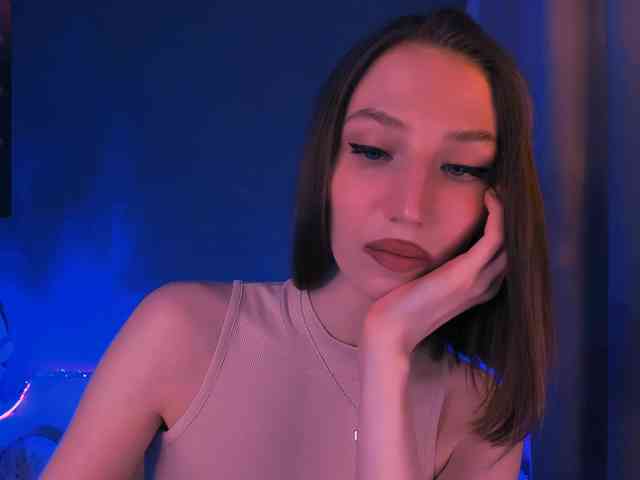 ellaamber Live Webcam on BongaCams