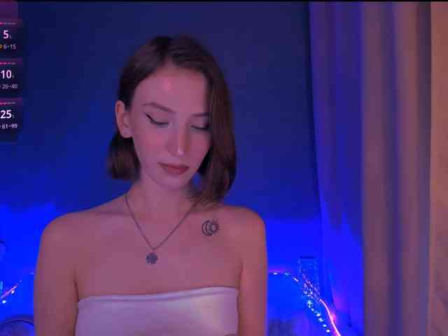 ellaamber webcam