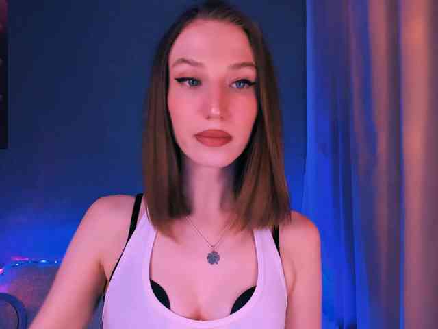 ellaamber webcam