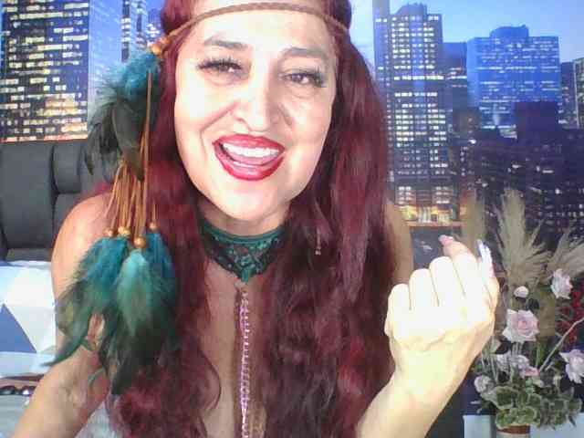 Lucy-mature Lucy-mature