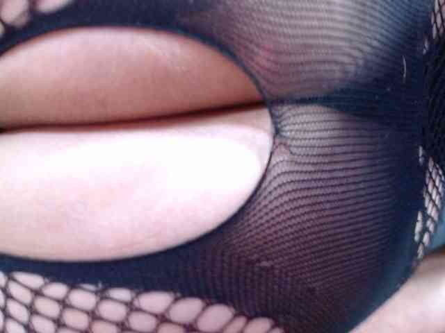 Lucy-mature webcam