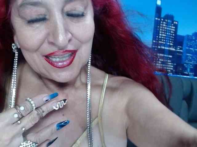 Lucy-mature Lucy-mature