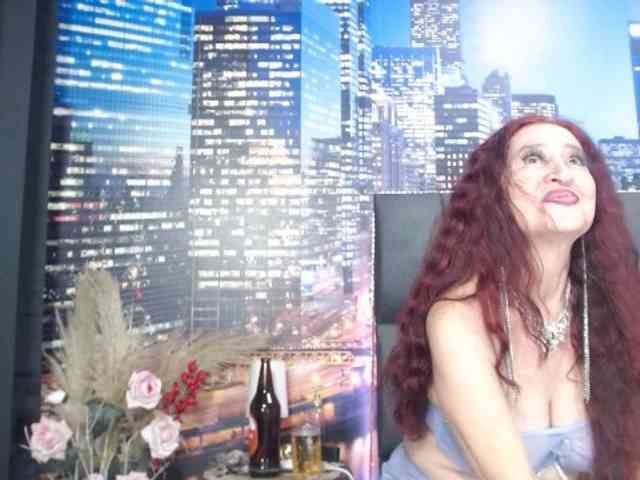 Lucy-mature Lucy-mature