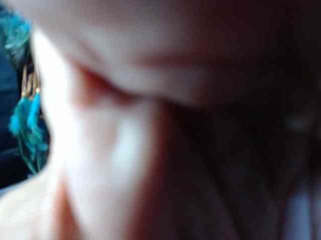 Lucy-mature webcam