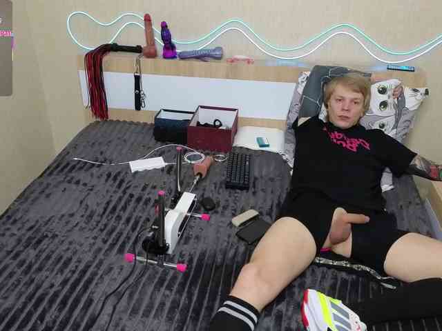 shalomkitty shalomkitty