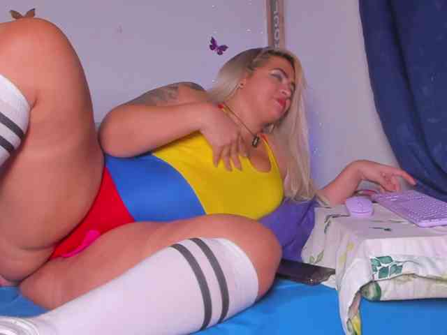 natasha-rodriguez1 webcam