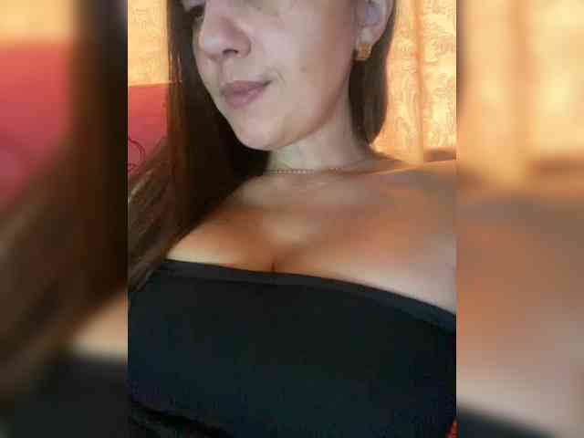 addddiss Live Webcam on BongaCams