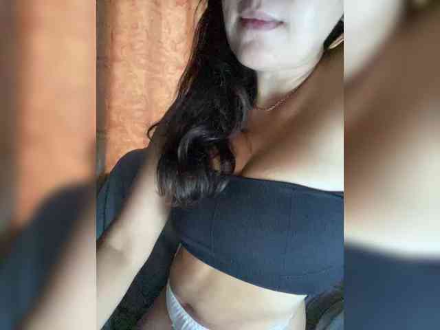 addddiss Live Webcam on BongaCams