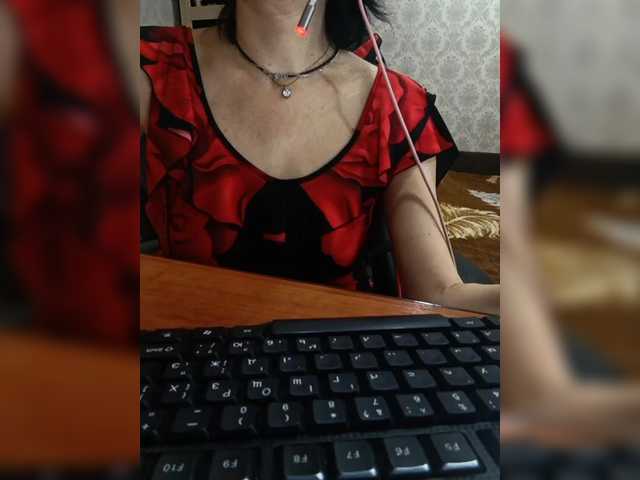 Olik-Pisa's BongaCams show and profile