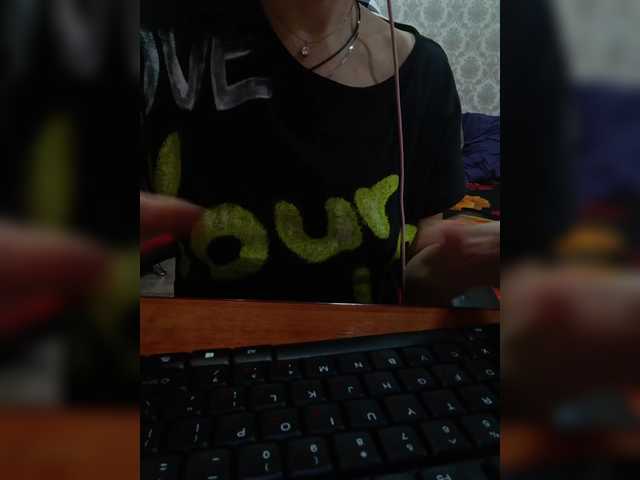 Olik-Pisa's BongaCams show and profile