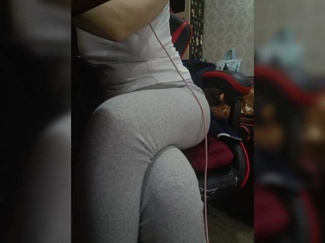 Olik-Pisa's BongaCams show and profile