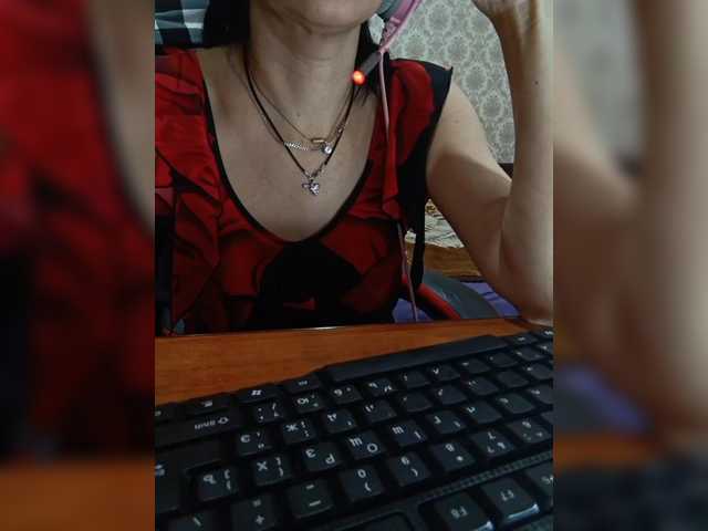 Olik-Pisa's BongaCams show and profile