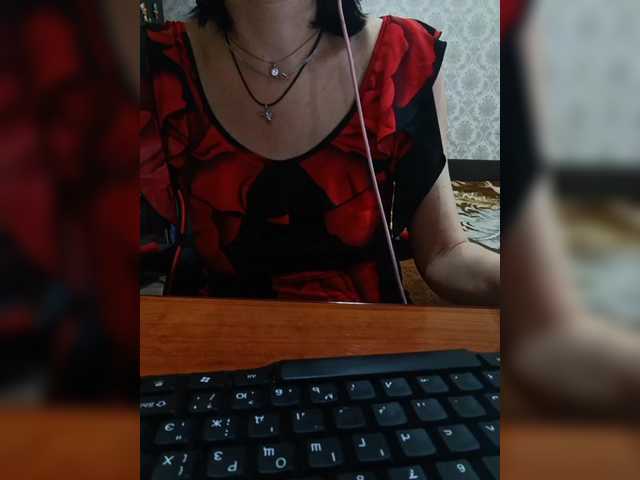 Olik-Pisa's BongaCams show and profile