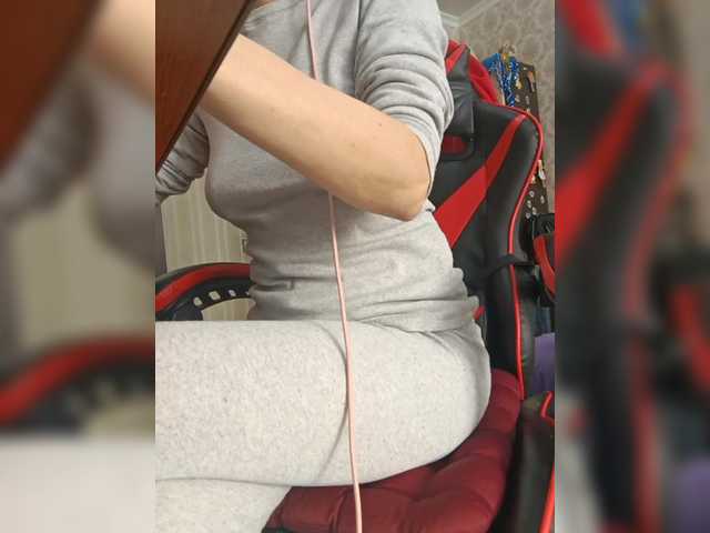 Olik-Pisa's BongaCams show and profile