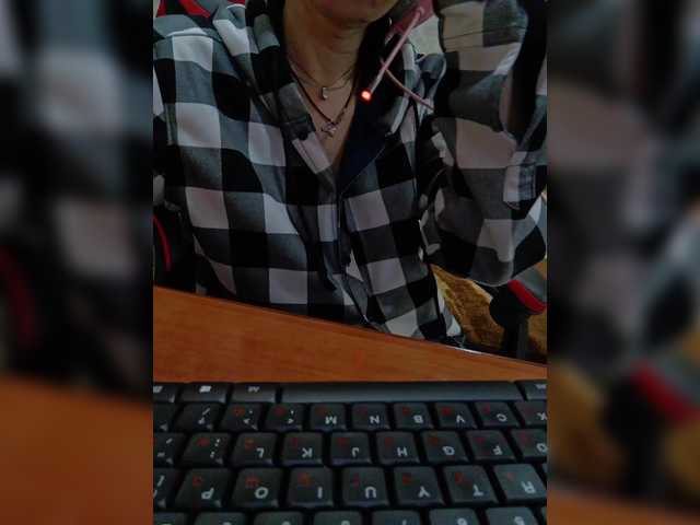 Olik-Pisa's BongaCams show and profile