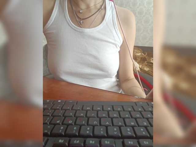 Olik-Pisa's BongaCams show and profile