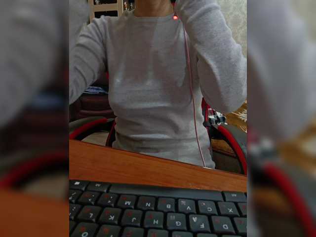 Olik-Pisa's BongaCams show and profile