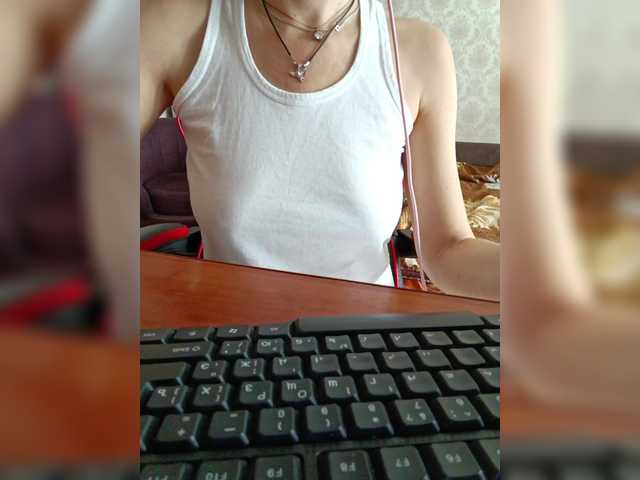 Olik-Pisa's BongaCams show and profile