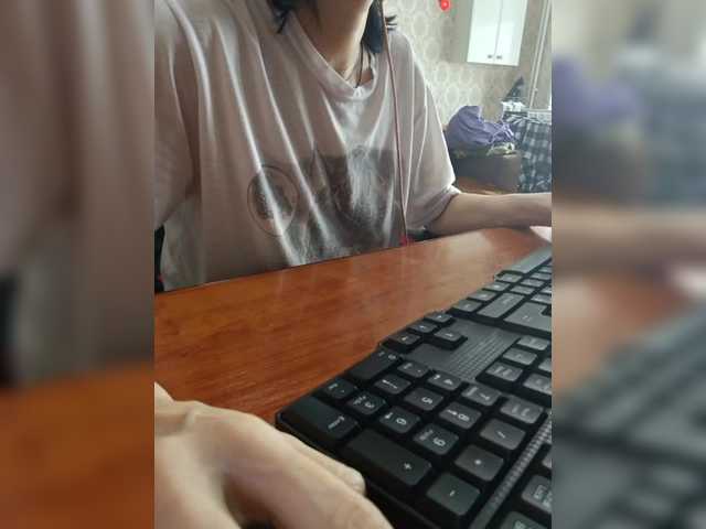 Olik-Pisa's BongaCams show and profile