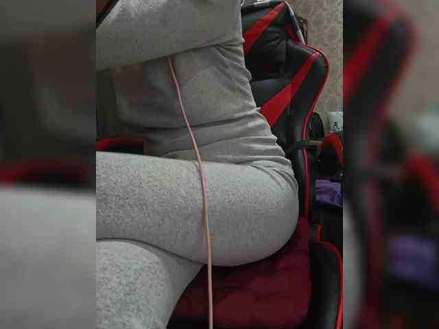 naked_taxi_dispatcher webcam