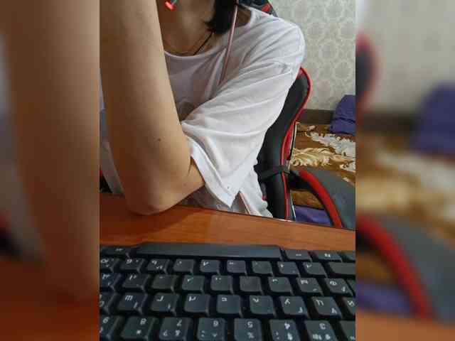 naked_taxi_dispatcher webcam