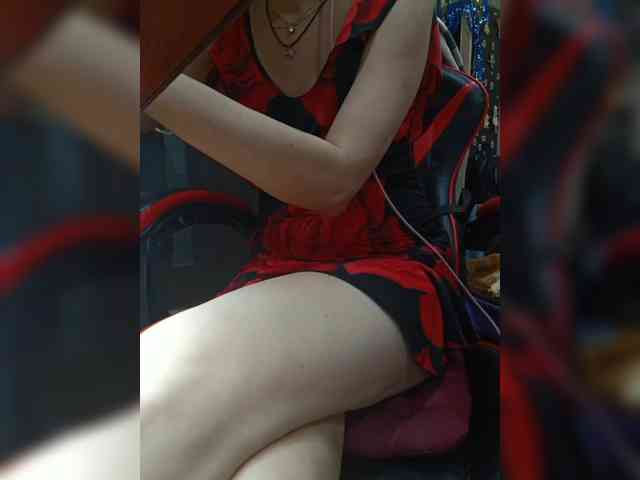 naked_taxi_dispatcher webcam