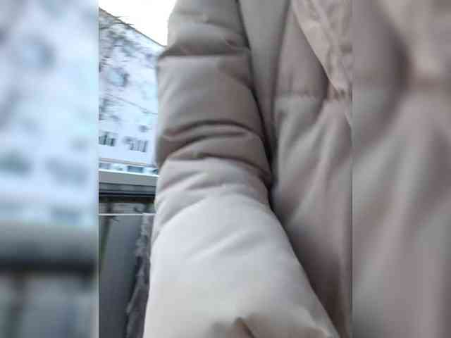 naked_taxi_dispatcher webcam