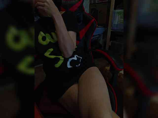 naked_taxi_dispatcher webcam
