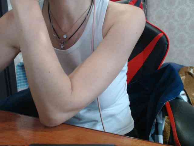 naked_taxi_dispatcher webcam