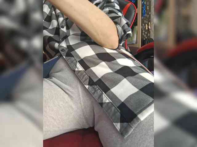 naked_taxi_dispatcher webcam