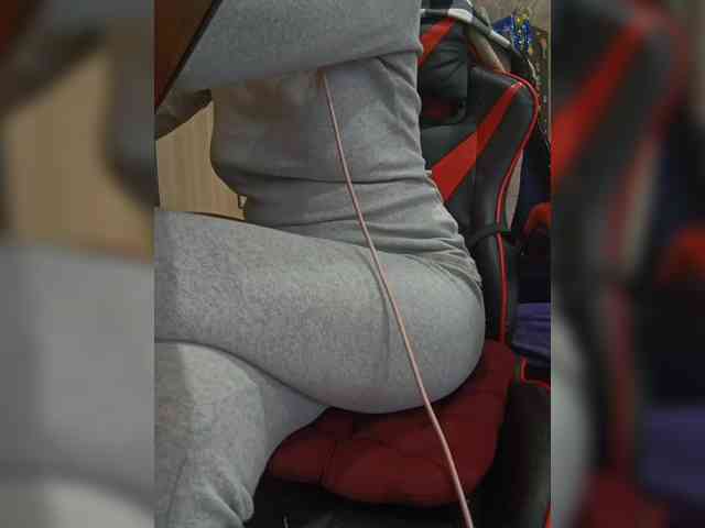 naked_taxi_dispatcher webcam