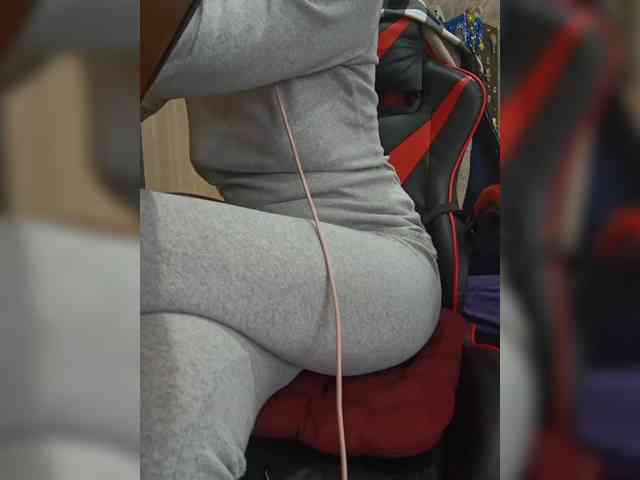 naked_taxi_dispatcher webcam