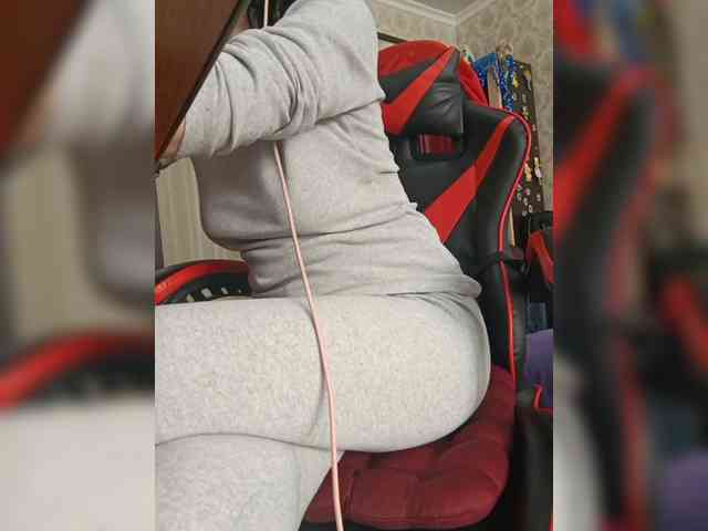 naked_taxi_dispatcher webcam