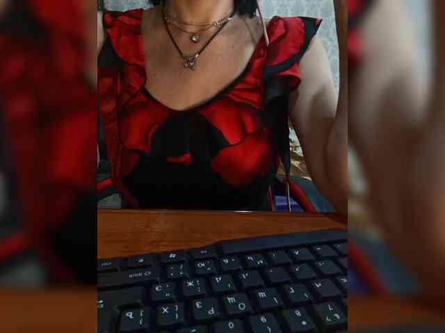 naked_taxi_dispatcher webcam