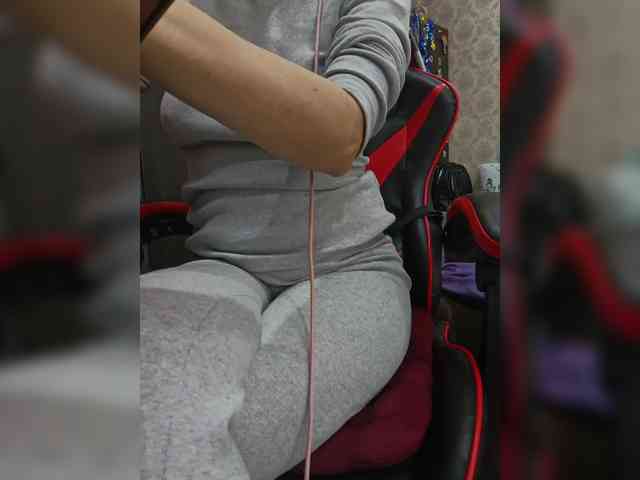 naked_taxi_dispatcher webcam