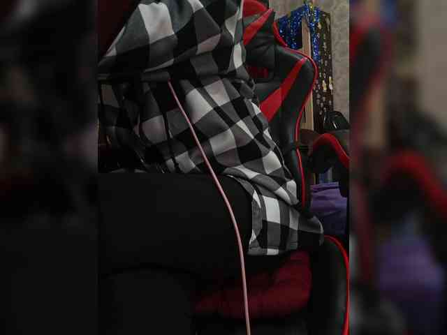 naked_taxi_dispatcher webcam