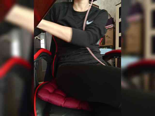 naked_taxi_dispatcher webcam
