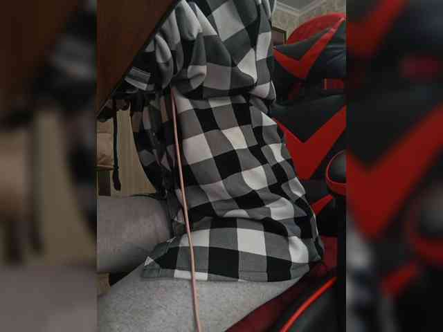 naked_taxi_dispatcher webcam