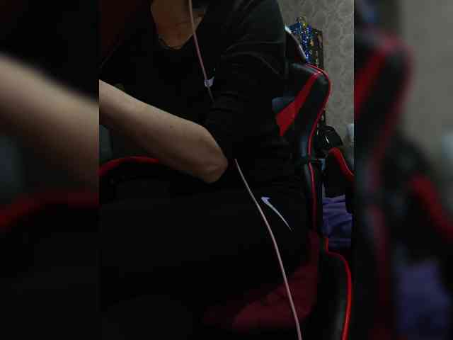 naked_taxi_dispatcher webcam