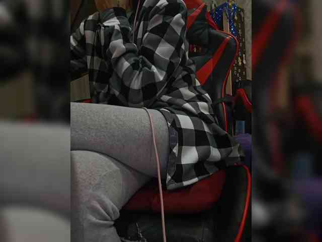 naked_taxi_dispatcher webcam