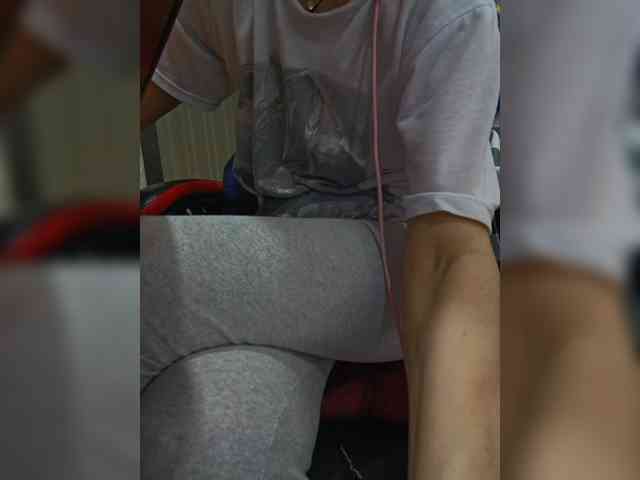 naked_taxi_dispatcher webcam