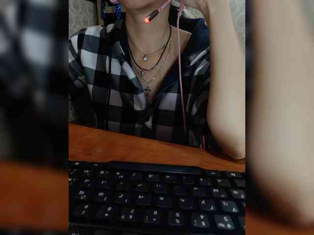 naked_taxi_dispatcher webcam