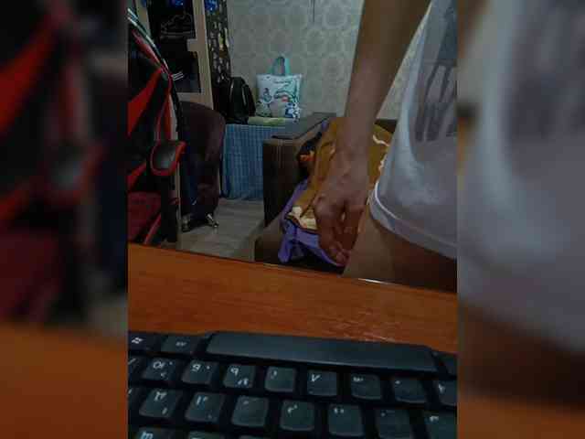 naked_taxi_dispatcher webcam