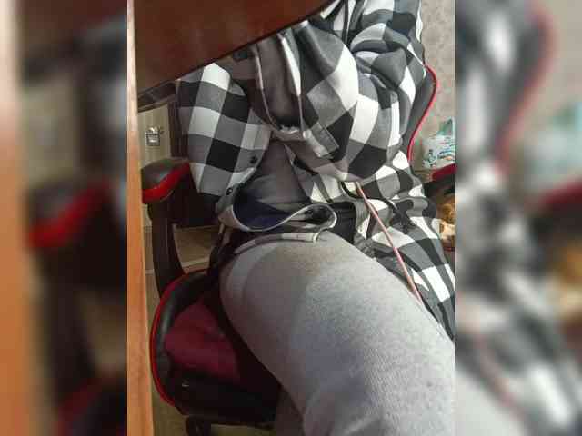 Olik-Pisa Live Webcam on BongaCams