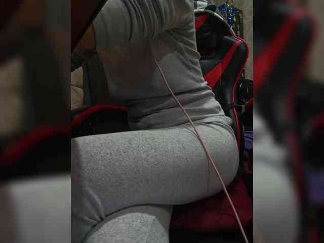 naked_taxi_dispatcher webcam