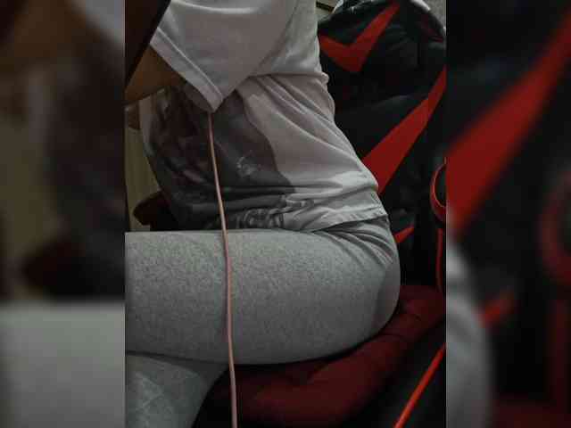 naked_taxi_dispatcher webcam