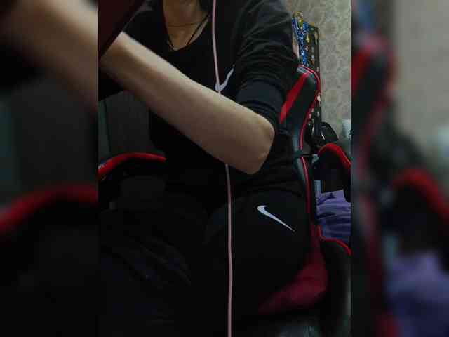 naked_taxi_dispatcher webcam