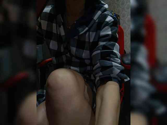 naked_taxi_dispatcher webcam