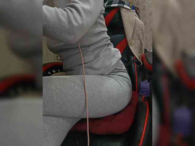 naked_taxi_dispatcher webcam