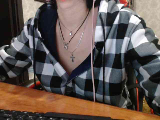 naked_taxi_dispatcher webcam